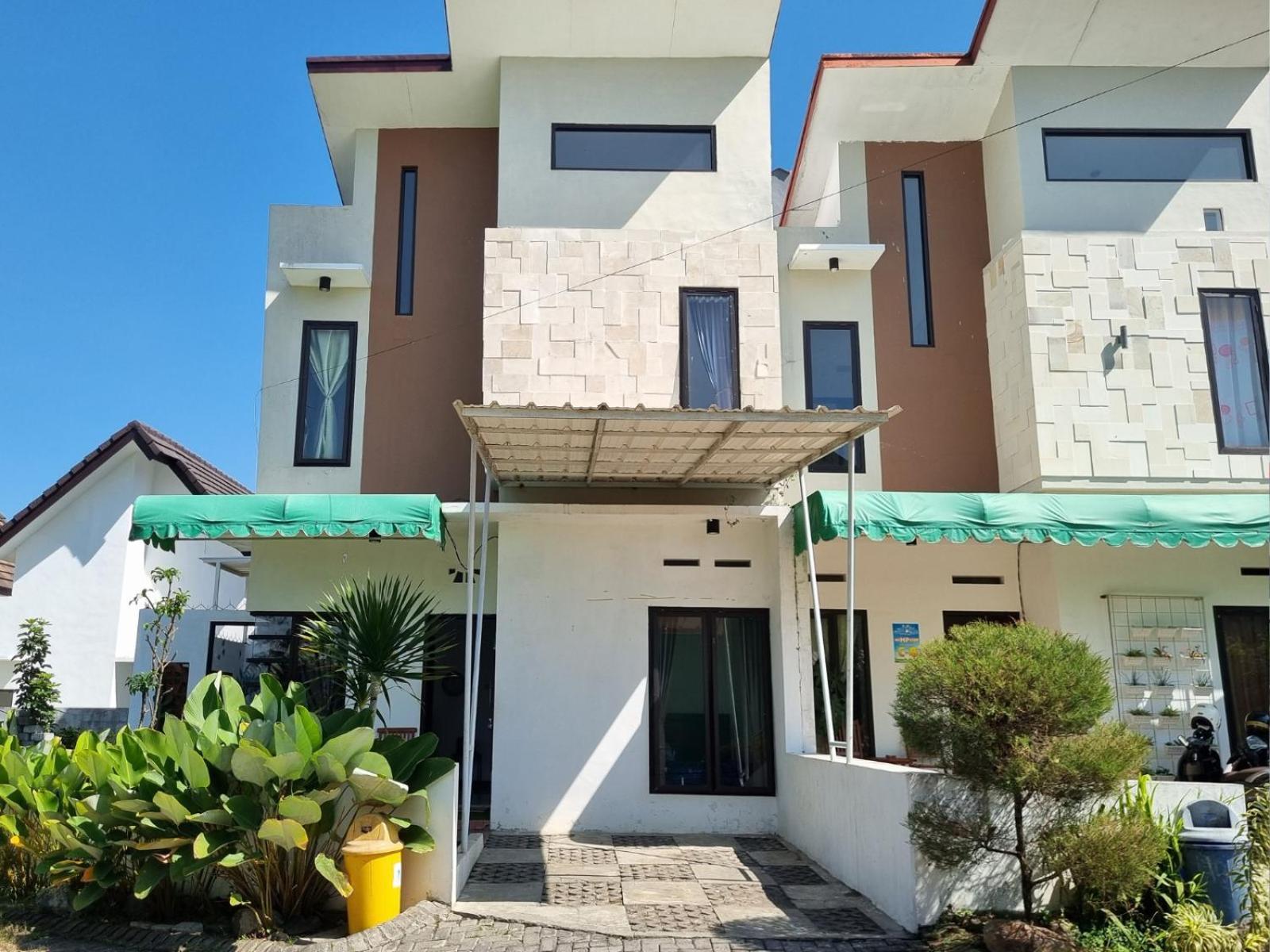 Villa Estetik Di Malang Eksteriør billede