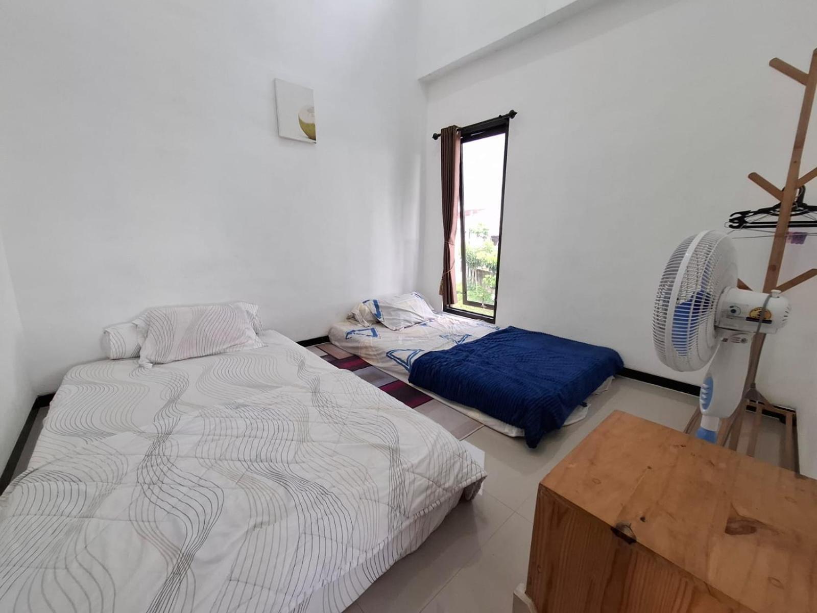 Villa Estetik Di Malang Eksteriør billede
