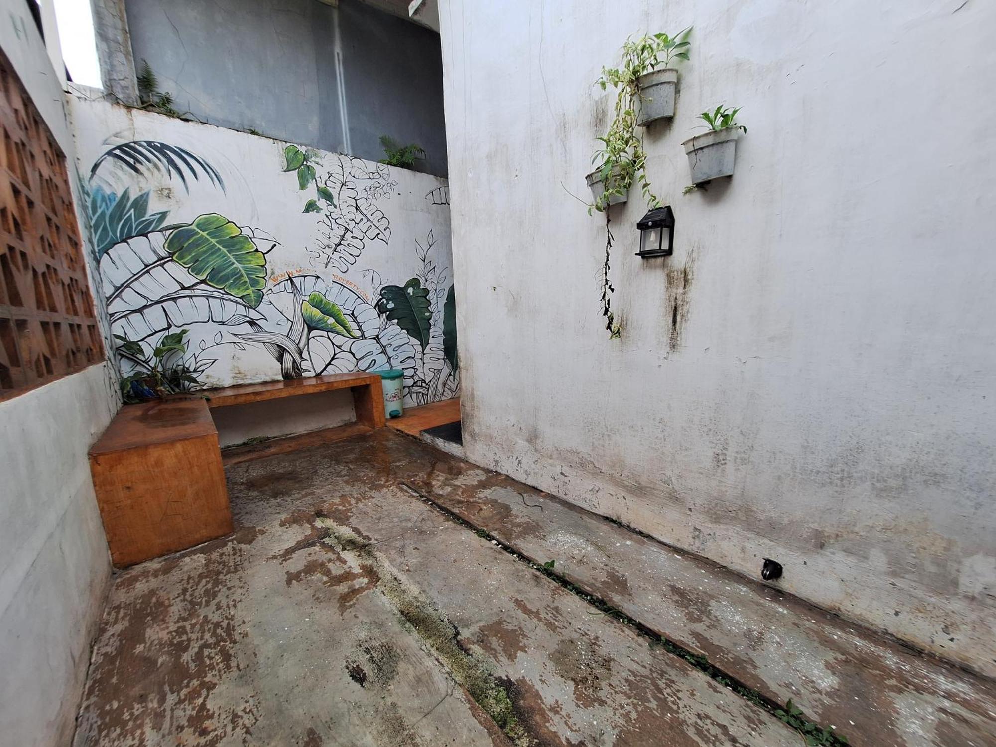 Villa Estetik Di Malang Eksteriør billede